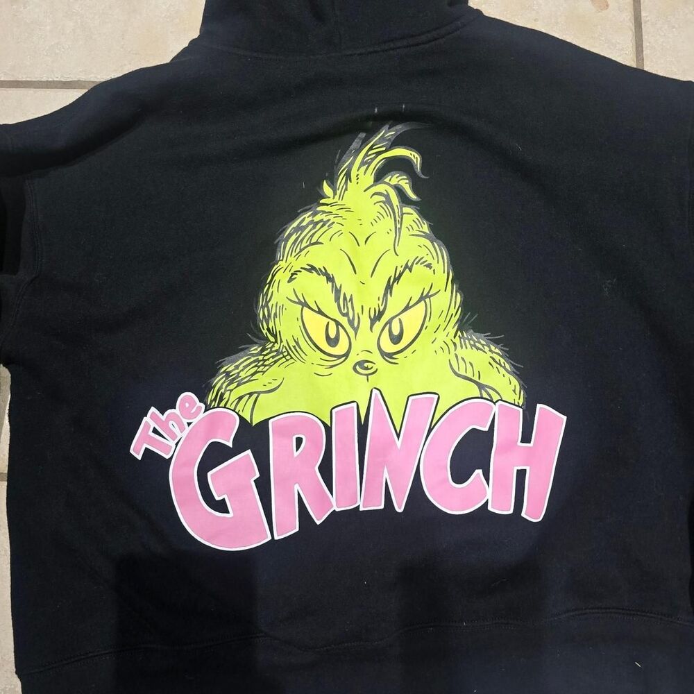 The Grinch Womens Size Large zip up hoodie